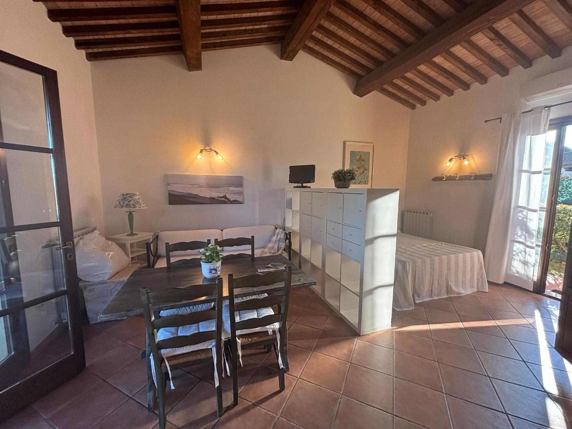 Casa "Ale" Con Piscina Comune E Bellissimo Giardino A 5 Minuti Dal Mare Cecina (Livorno) Exterior photo